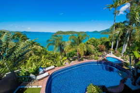 Coral Sea Pearl, Shute Harbour